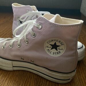 Converse Chuck Taylor All Star High-Tops – Light Purple, Men’s 8 / Women’s 9.5